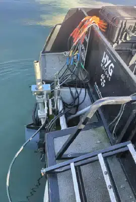 Équipement de bateau sur l'eau pour test du RIM30kW-48V.